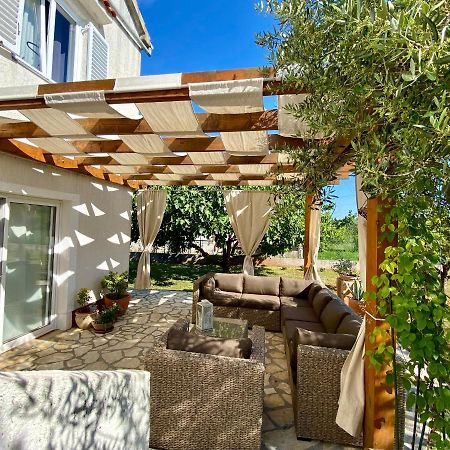 דירות Beautiful Island House אוגייאן מראה חיצוני תמונה