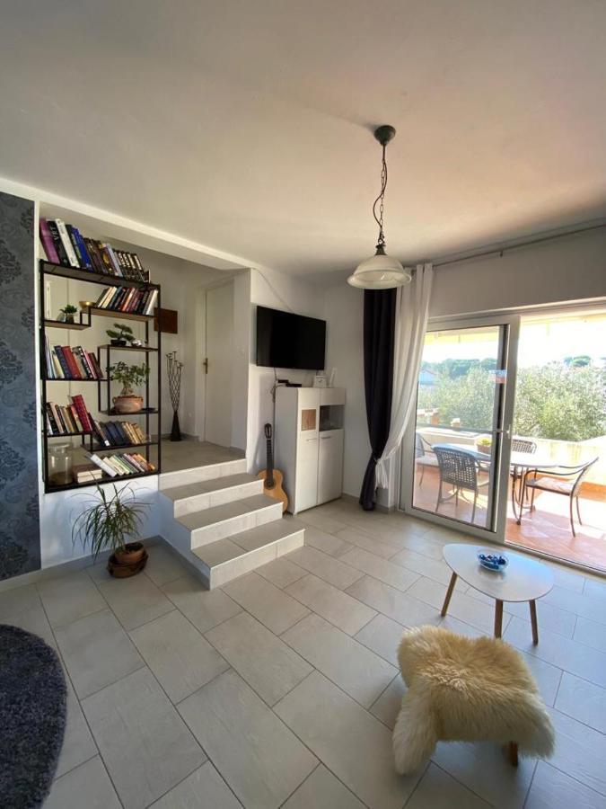 דירות Beautiful Island House אוגייאן מראה חיצוני תמונה