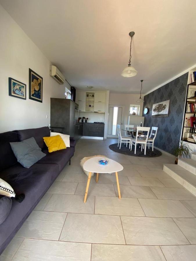 דירות Beautiful Island House אוגייאן מראה חיצוני תמונה