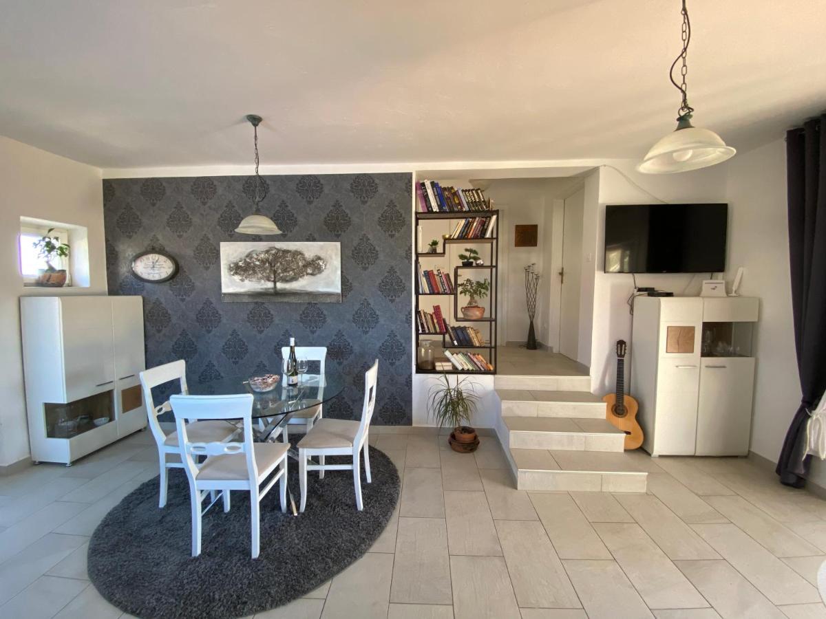 דירות Beautiful Island House אוגייאן מראה חיצוני תמונה