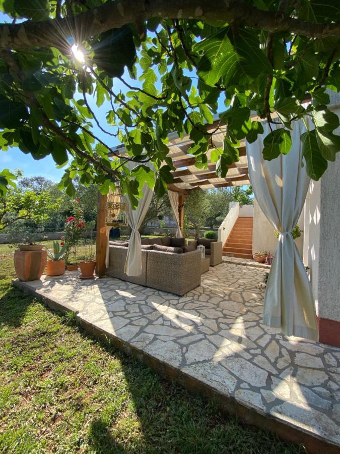 דירות Beautiful Island House אוגייאן מראה חיצוני תמונה